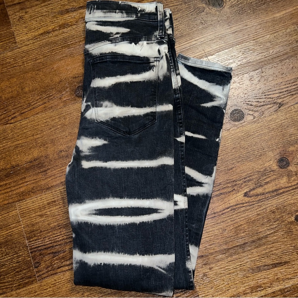 Madewell Black High Rise Trendy Grunge Skinny Jeans White Stripe Pattern Size 26 - Picture 7 of 12